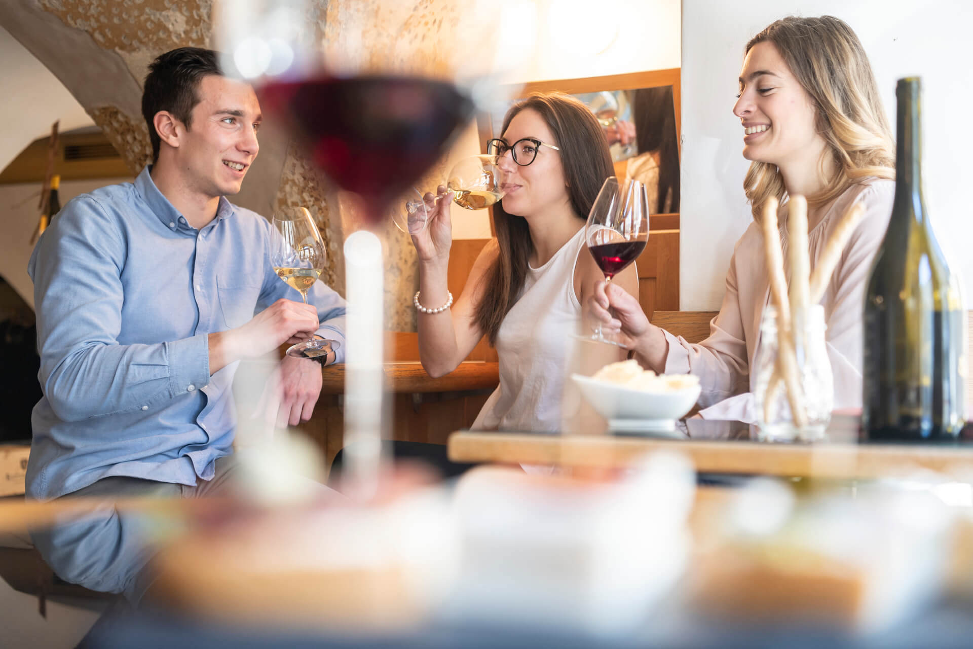 friends enjoying wine